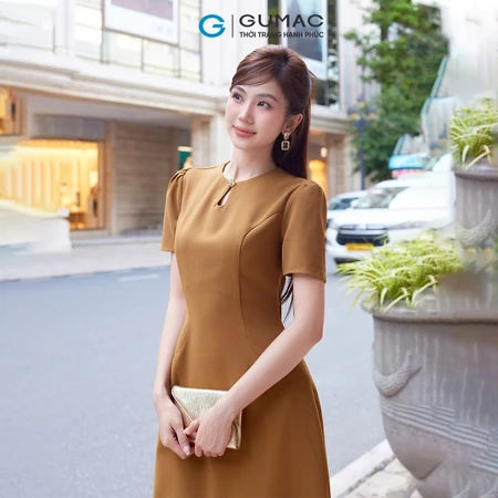 Đầm A xẻ giọt nước thời trang GUMAC DE11020